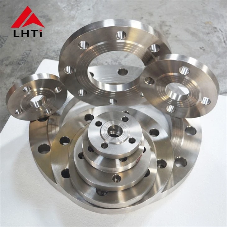Gr2 Titanium WN Pipe Flange DN 10 - 2000 ASME B16.5